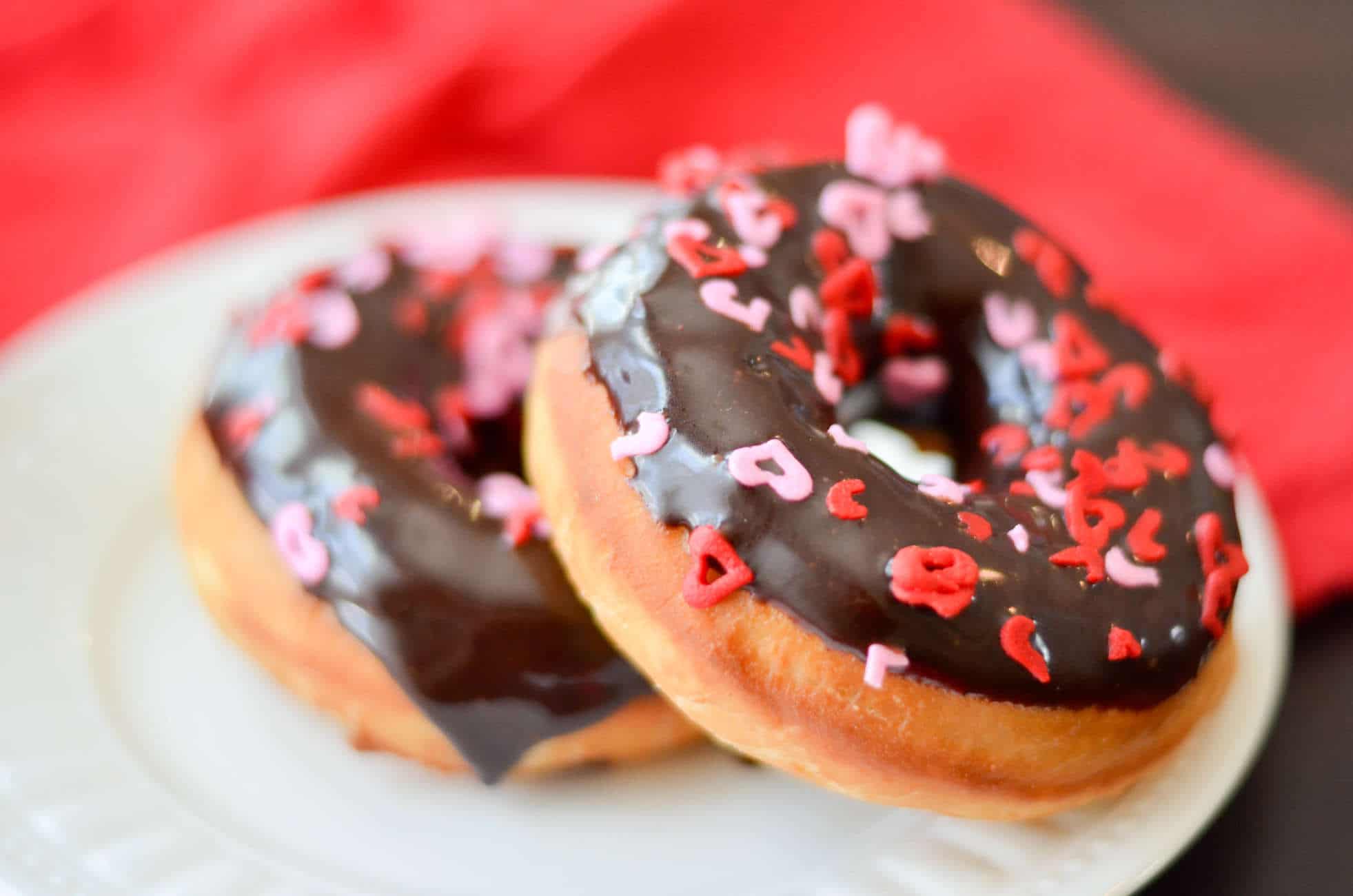Easy Like Sunday Morning {Krispy Kreme Copycat Donuts}
