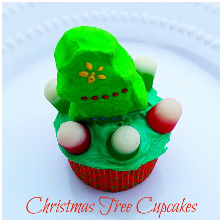 Kids in the Kitchen: Fast & Easy Christmas Tree Cupcakes