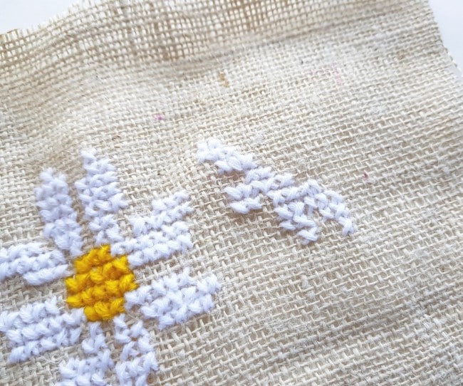 Easy Cross Stitch Pattern - beginning second flower in cross stitch