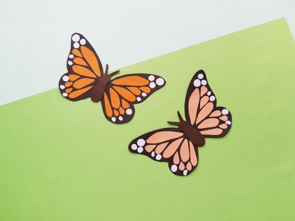 monarch butterfly craft - two butterflies of different shades of orange