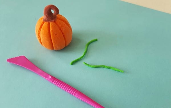 Foam Clay Pumpkin Tutorial * Moms and Crafters