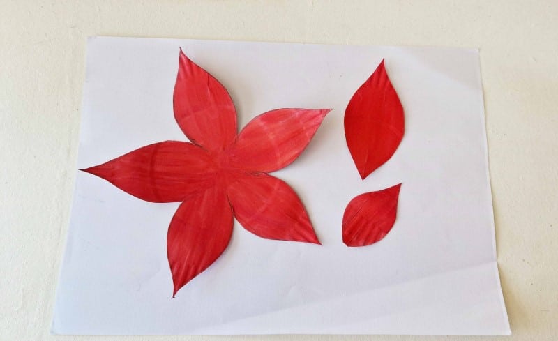 paper plate pieces painted red